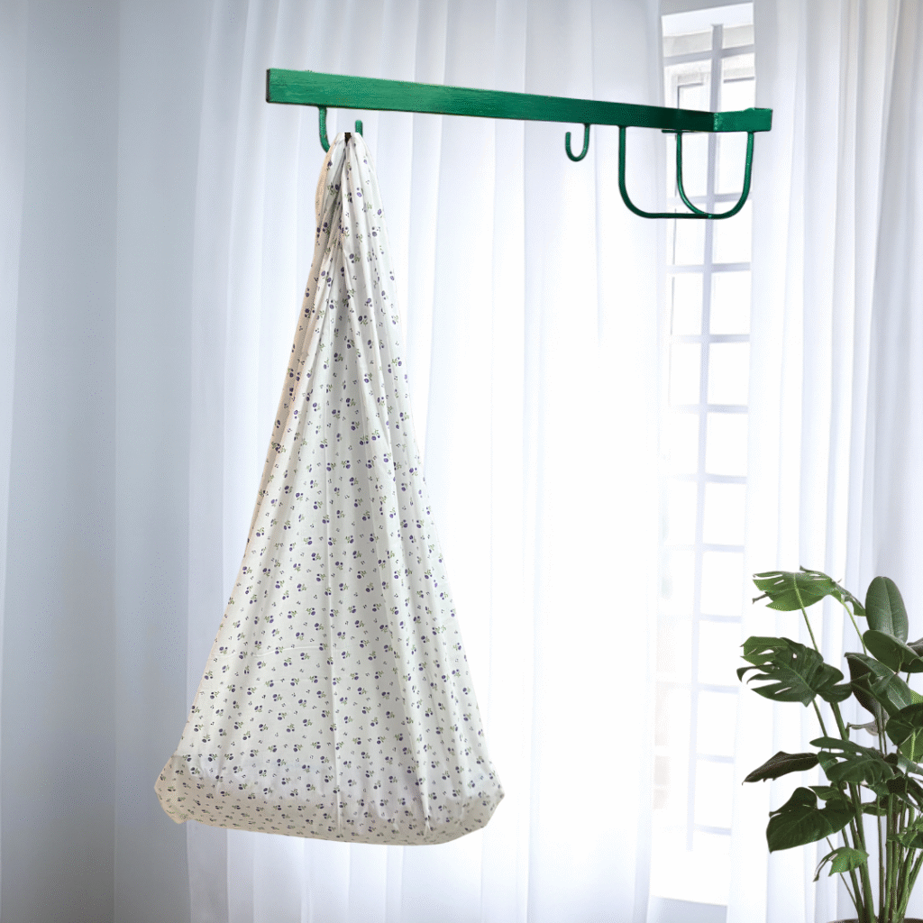 window baby hanger, umalife, window hanger, travel cradle,