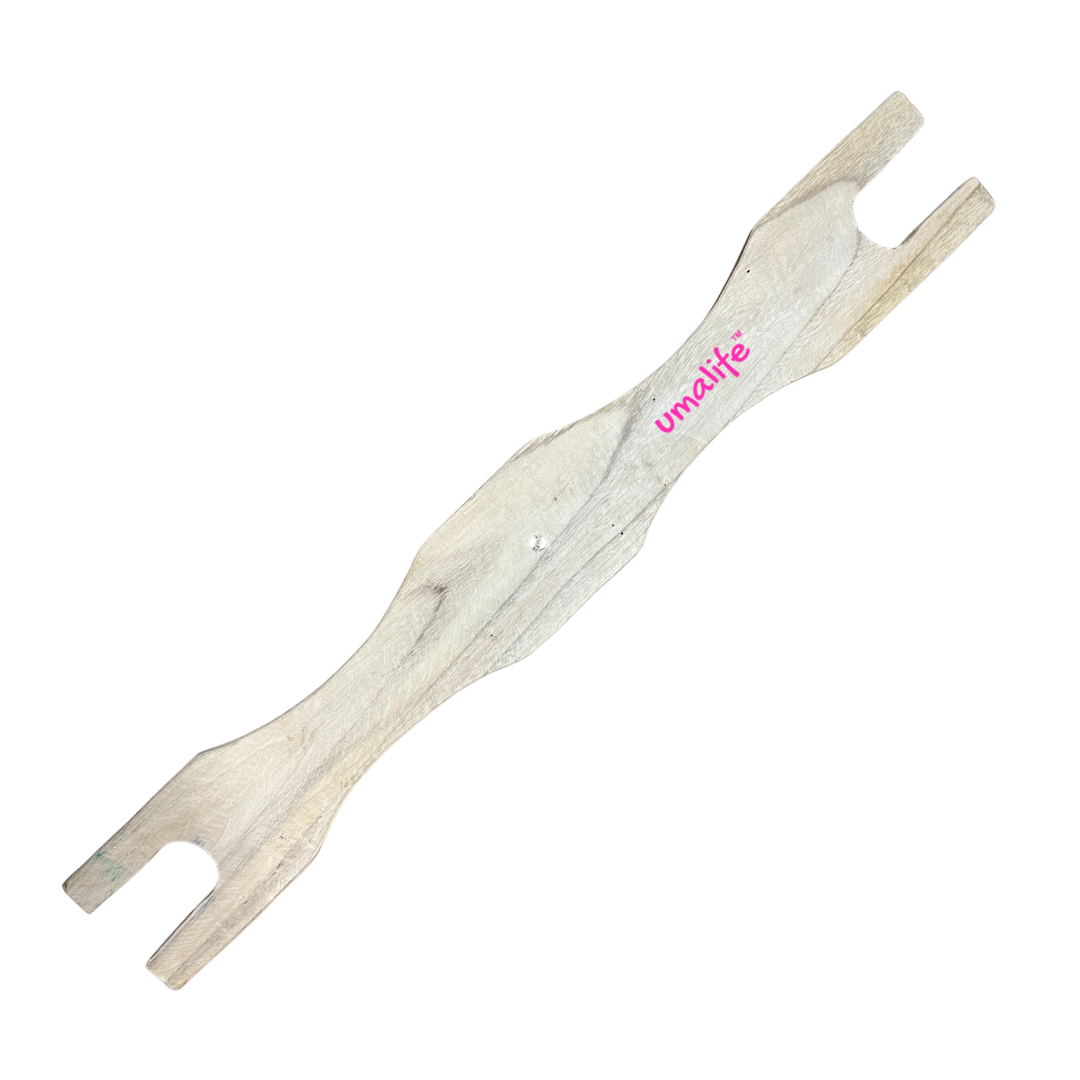 Wooden cradle separator for baby cradle, durable polished wood divider for safe and comfortable infant sleeping support